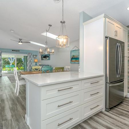 ניו סמירנה ביץ' Dog Friendly Home Wprivate Fenced Yard, Garage & Fire Pit Steps To The Beach! מראה חיצוני תמונה